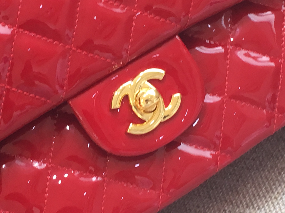 Medium Classic Flap Patent Leather Bag AO1112 Red/Gold